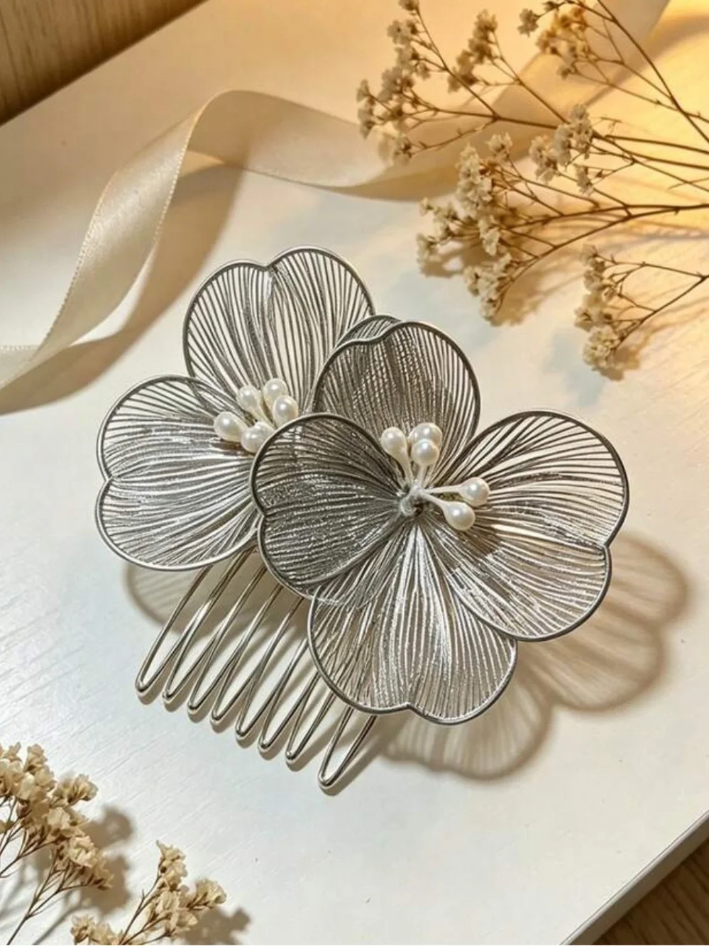 N/A elegant silver
